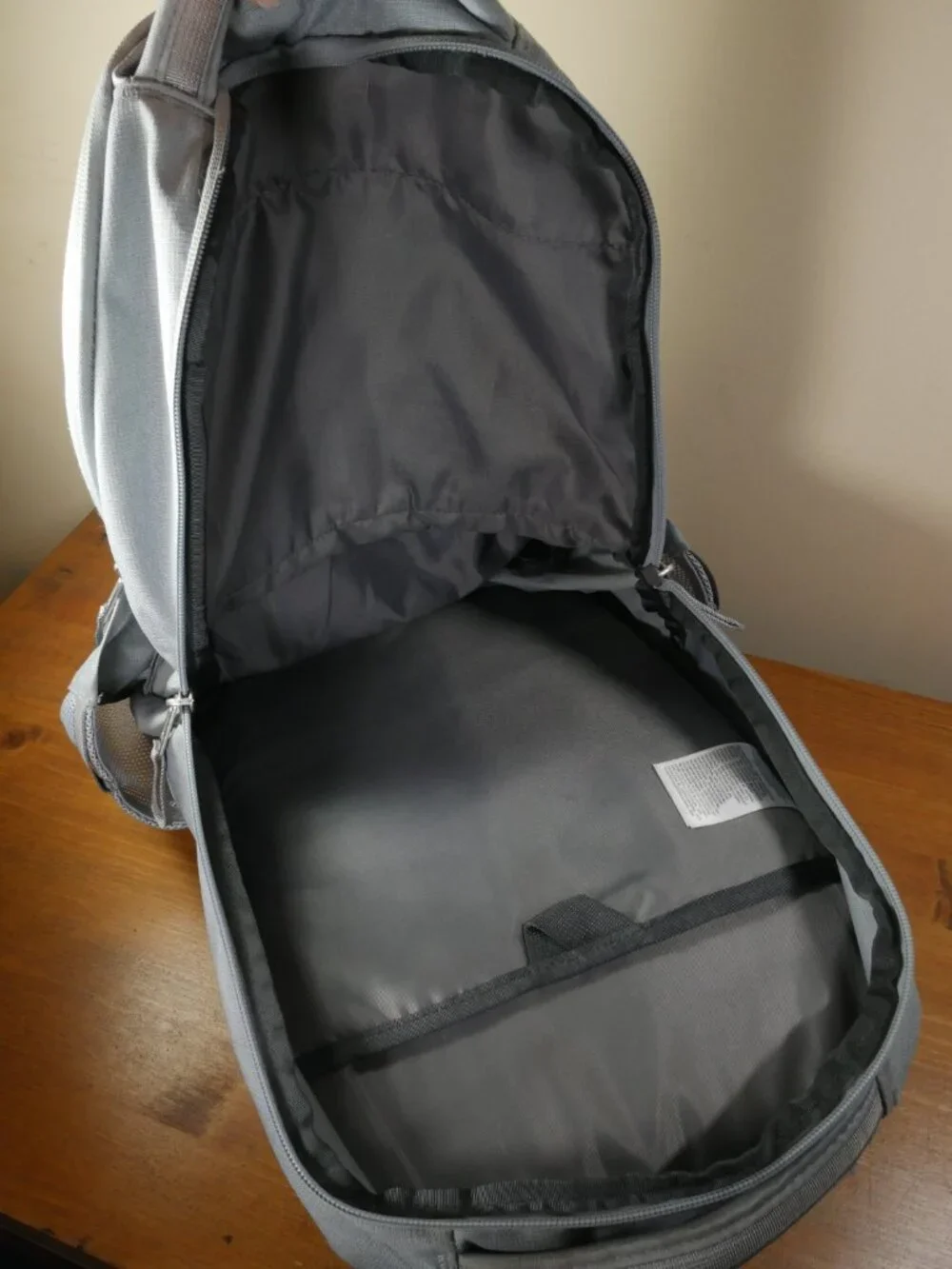 The North Face NF0A3VXF Jester Backpack Gray Hiking Travel School Padded